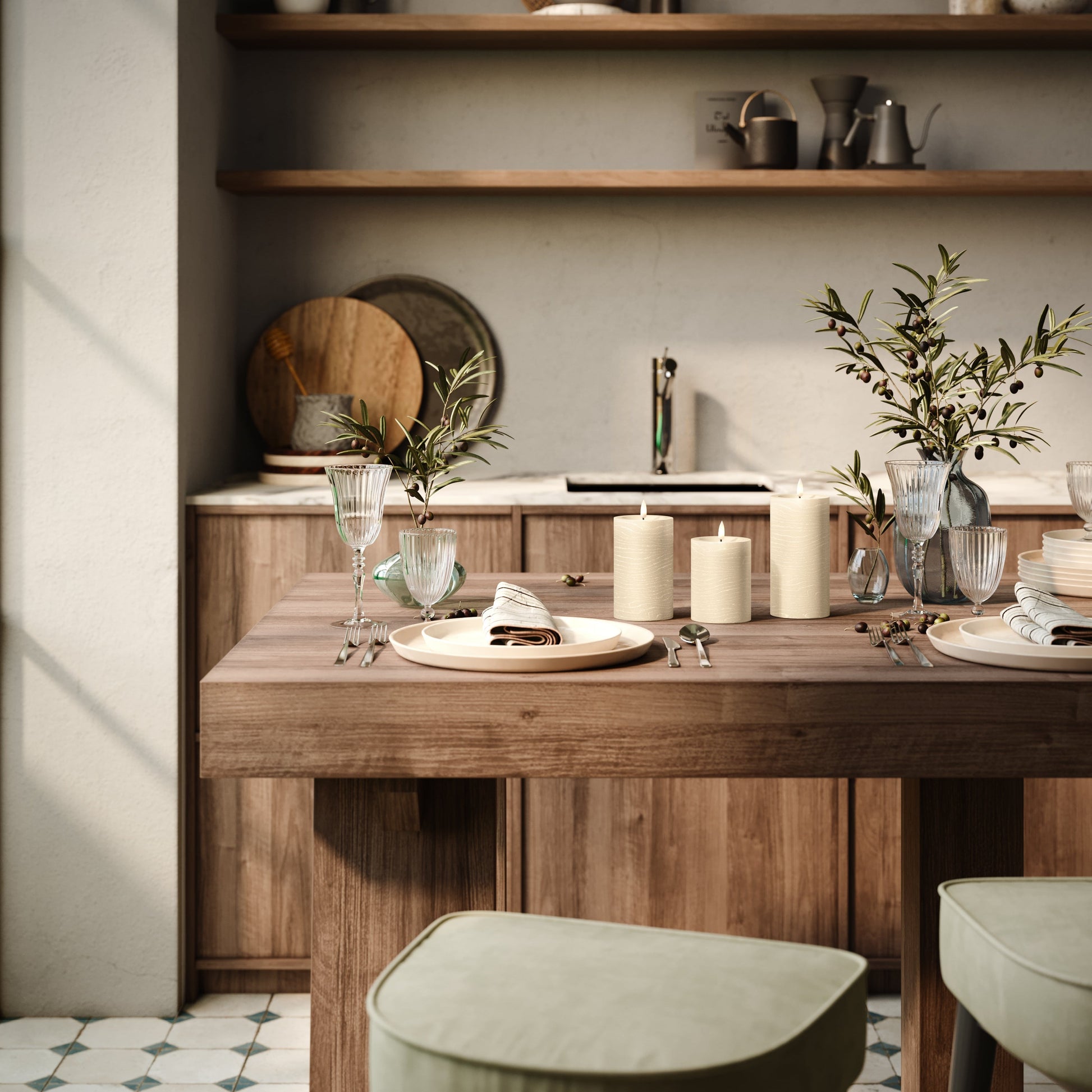 3er-Set LED Stumpenkerzen innen – Creme mit Fernbedienung & realistischer 3D-Flamme - Nordicflame-de