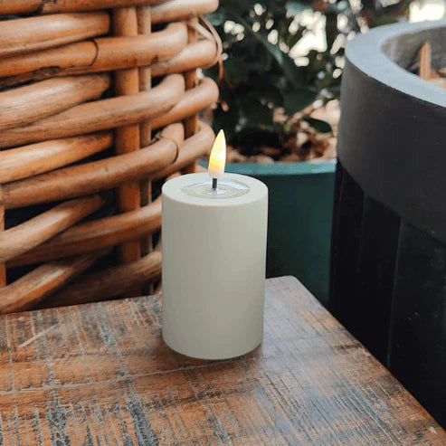 Outdoor LED-Kerze D5 x 7,5 cm - Deluxe 3D Flamme flackernd - Nordicflame-de