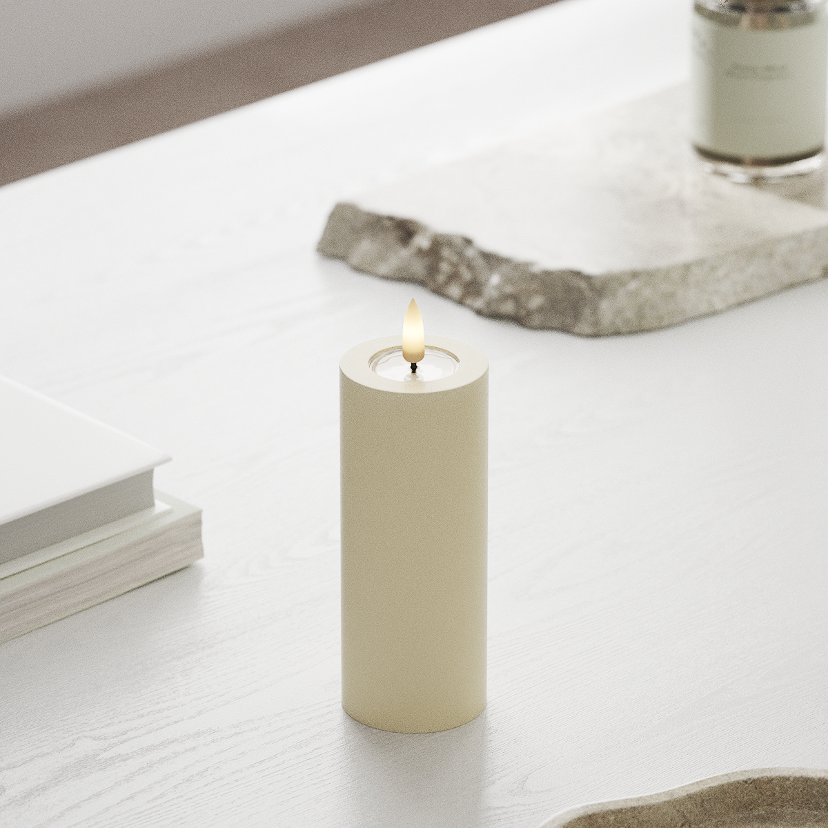 LED-Kerze D5 x 12,5 cm - Deluxe Echtwachs - Realistische 3D Flamme - Nordicflame-de