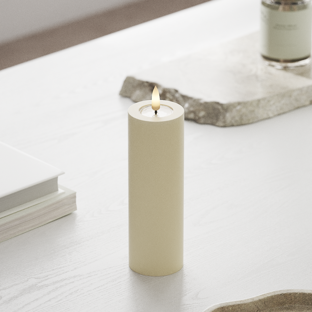 LED-Kerze D5 x 15 cm - Deluxe Echtwachs - Realistische 3D Flamme - Nordicflame-de